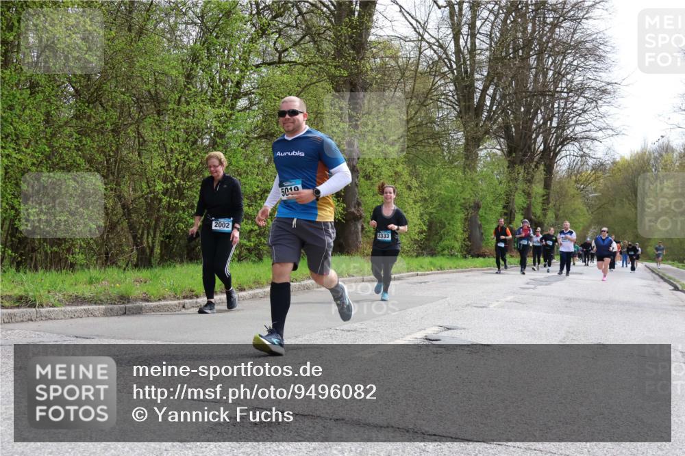 12.04.2026 - 45. Internationalen Wilhelmsburger Insellauf Yannick Fuchs http://msf.ph/oto/9496082 12.04.2026 13:07:13 Laufen 2002, 5010, 2333 meine-sportfotos.de