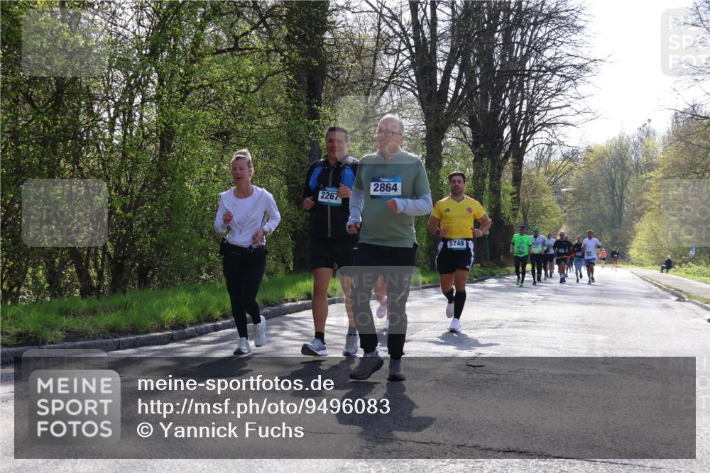12.04.2026 - 45. Internationalen Wilhelmsburger Insellauf Yannick Fuchs http://msf.ph/oto/9496083 12.04.2026 10:52:06 Laufen 2267, 2864, 5748 meine-sportfotos.de