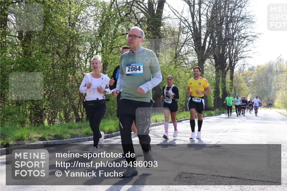 12.04.2026 - 45. Internationalen Wilhelmsburger Insellauf Yannick Fuchs http://msf.ph/oto/9496093 12.04.2026 10:52:07 Laufen 2864, 4464, 5748 meine-sportfotos.de