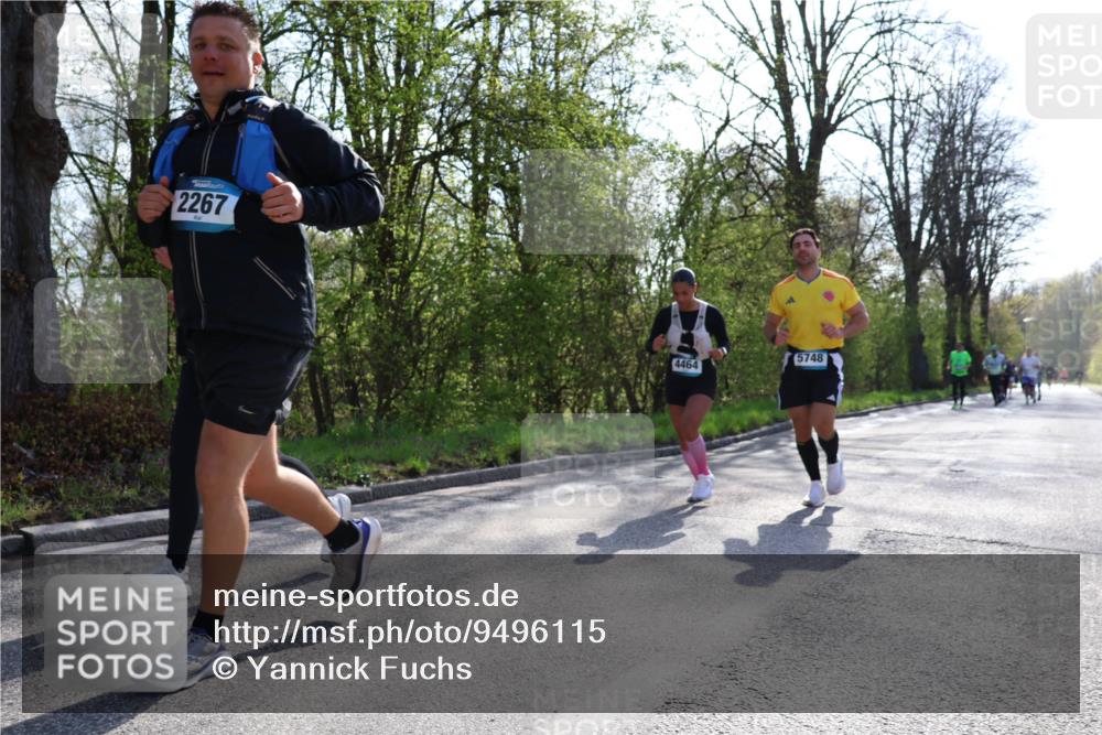 12.04.2026 - 45. Internationalen Wilhelmsburger Insellauf Yannick Fuchs http://msf.ph/oto/9496115 12.04.2026 10:52:09 Laufen 2267, 4464, 5748 meine-sportfotos.de