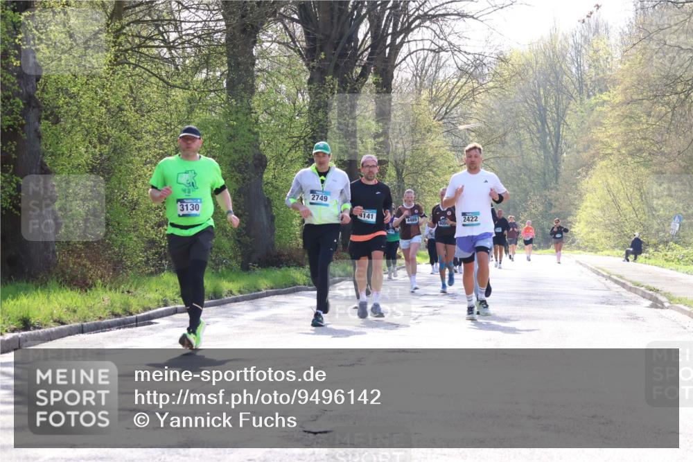 12.04.2026 - 45. Internationalen Wilhelmsburger Insellauf Yannick Fuchs http://msf.ph/oto/9496142 12.04.2026 10:52:13 Laufen 2749, 3130, 4141, 4489, 2422, 405 meine-sportfotos.de
