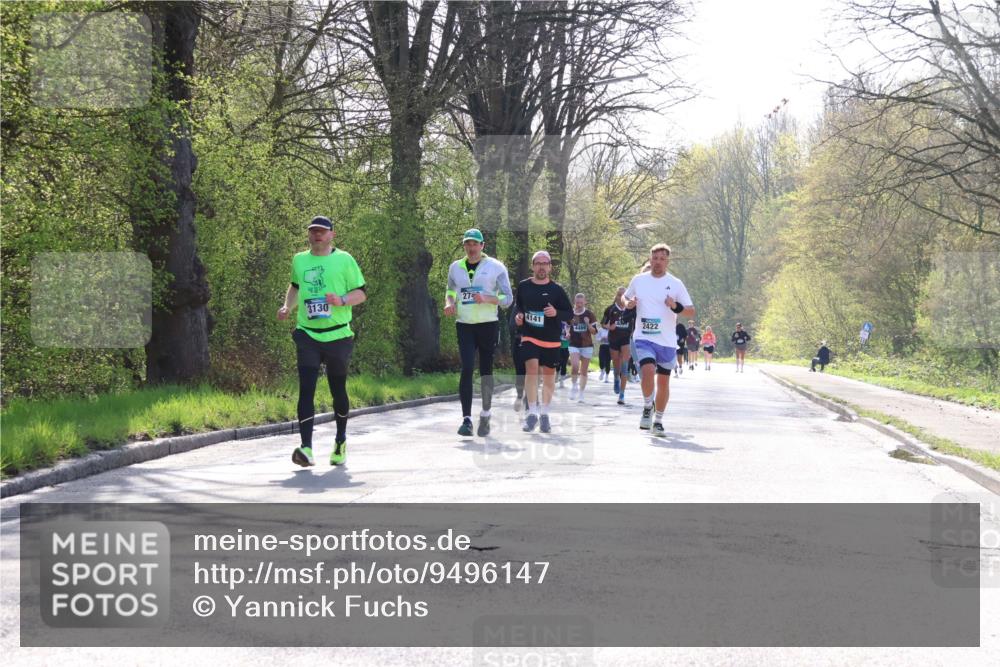 12.04.2026 - 45. Internationalen Wilhelmsburger Insellauf Yannick Fuchs http://msf.ph/oto/9496147 12.04.2026 10:52:13 Laufen 27, 3130, 4141, 2422, 4489 meine-sportfotos.de