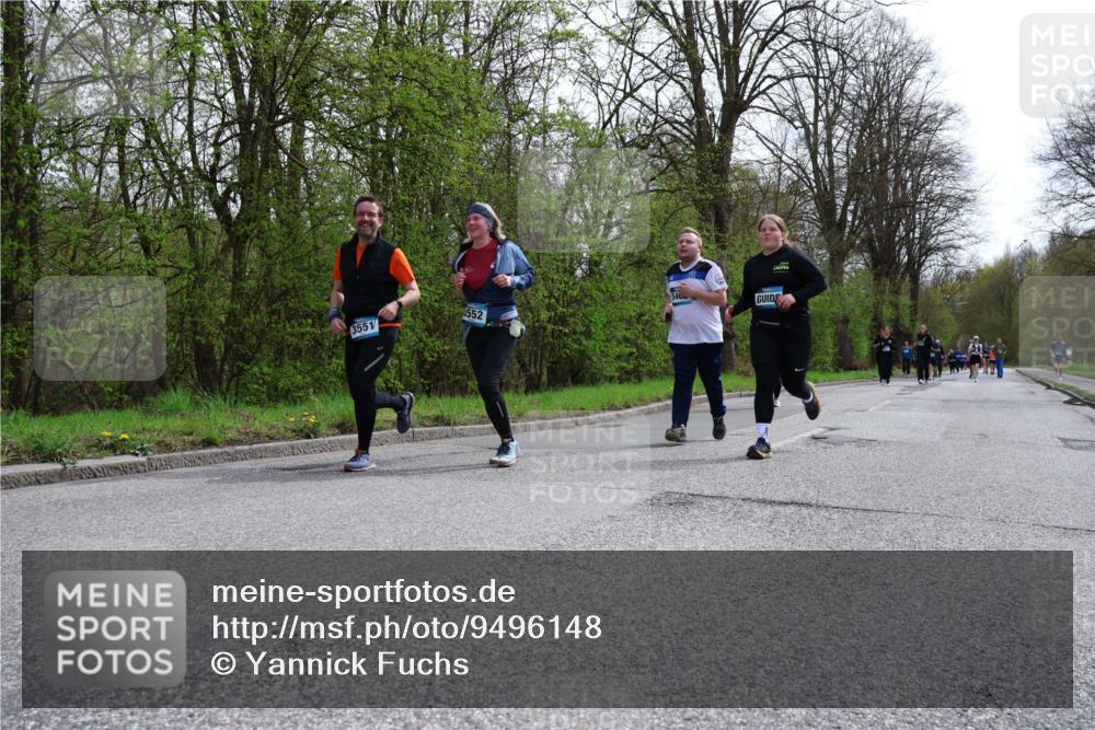 12.04.2026 - 45. Internationalen Wilhelmsburger Insellauf Yannick Fuchs http://msf.ph/oto/9496148 12.04.2026 13:07:22 Laufen 3552, 3551 meine-sportfotos.de