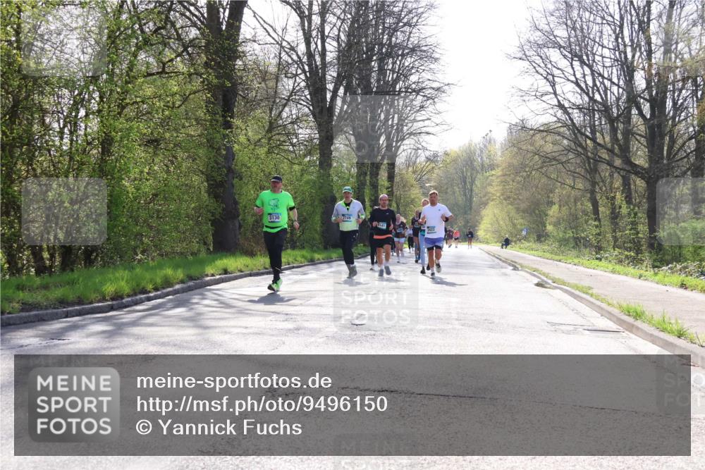 12.04.2026 - 45. Internationalen Wilhelmsburger Insellauf Yannick Fuchs http://msf.ph/oto/9496150 12.04.2026 10:52:13 Laufen 2749, 3130, 141 meine-sportfotos.de