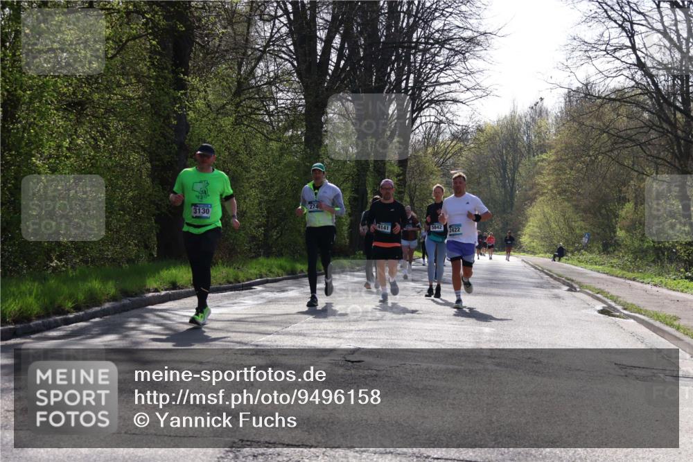 12.04.2026 - 45. Internationalen Wilhelmsburger Insellauf Yannick Fuchs http://msf.ph/oto/9496158 12.04.2026 10:52:14 Laufen 274, 3130, 4141, 5842, 2422 meine-sportfotos.de