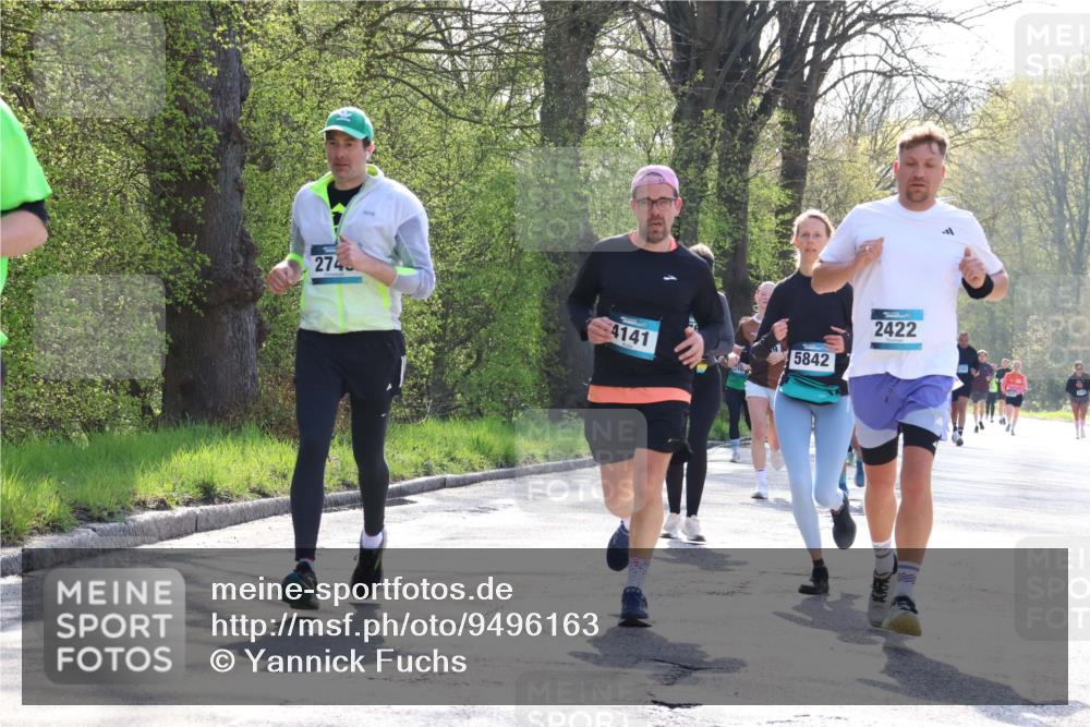 12.04.2026 - 45. Internationalen Wilhelmsburger Insellauf Yannick Fuchs http://msf.ph/oto/9496163 12.04.2026 10:52:16 Laufen 274, 4141, 5842, 2422 meine-sportfotos.de