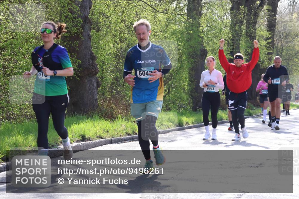 12.04.2026 - 45. Internationalen Wilhelmsburger Insellauf Yannick Fuchs http://msf.ph/oto/9496261 12.04.2026 10:52:25 Laufen 5042, 2862, 4870, 2193 meine-sportfotos.de