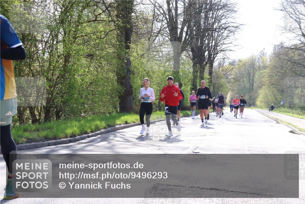 12.04.2026 - 45. Internationalen Wilhelmsburger Insellauf Yannick Fuchs http://msf.ph/oto/9496293 12.04.2026 10:52:28 Laufen 2193, 2862 meine-sportfotos.de