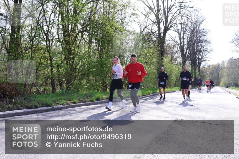 12.04.2026 - 45. Internationalen Wilhelmsburger Insellauf Yannick Fuchs http://msf.ph/oto/9496319 12.04.2026 10:52:31 Laufen 2862, 2730, 2193 meine-sportfotos.de