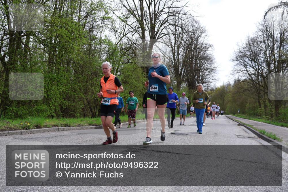 12.04.2026 - 45. Internationalen Wilhelmsburger Insellauf Yannick Fuchs http://msf.ph/oto/9496322 12.04.2026 13:07:43 Laufen 4404, 5204, 4444, 571, 4293, 594 meine-sportfotos.de
