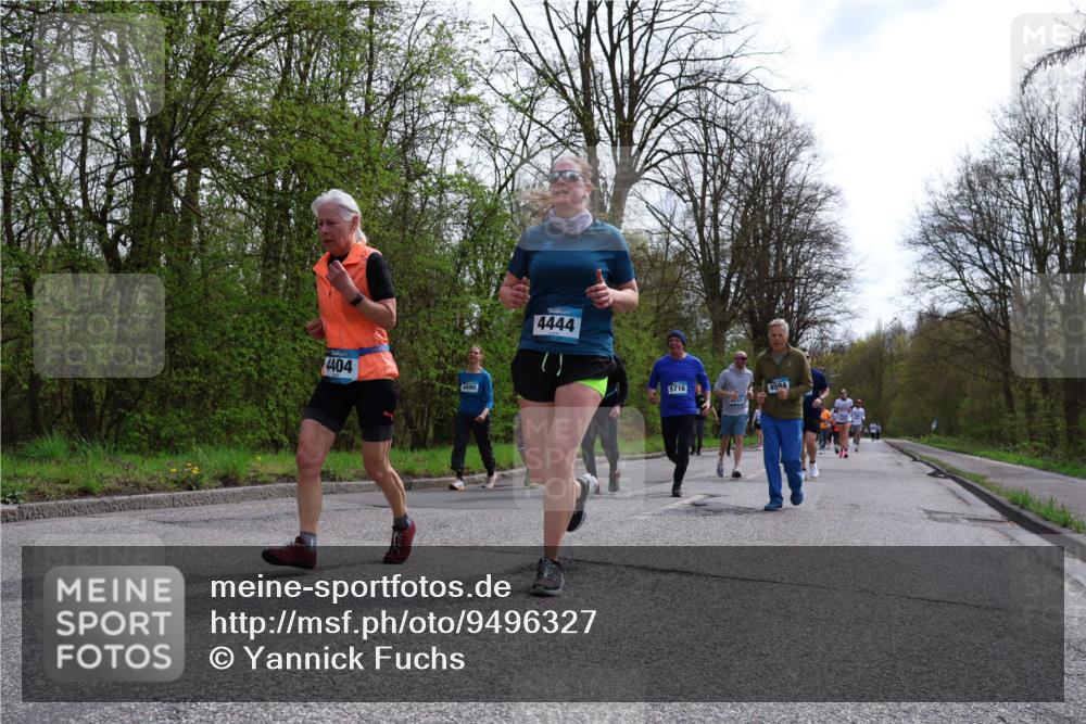 12.04.2026 - 45. Internationalen Wilhelmsburger Insellauf Yannick Fuchs http://msf.ph/oto/9496327 12.04.2026 13:07:44 Laufen 4404, 4690, 4444, 2, 5716, 4293, 4594 meine-sportfotos.de