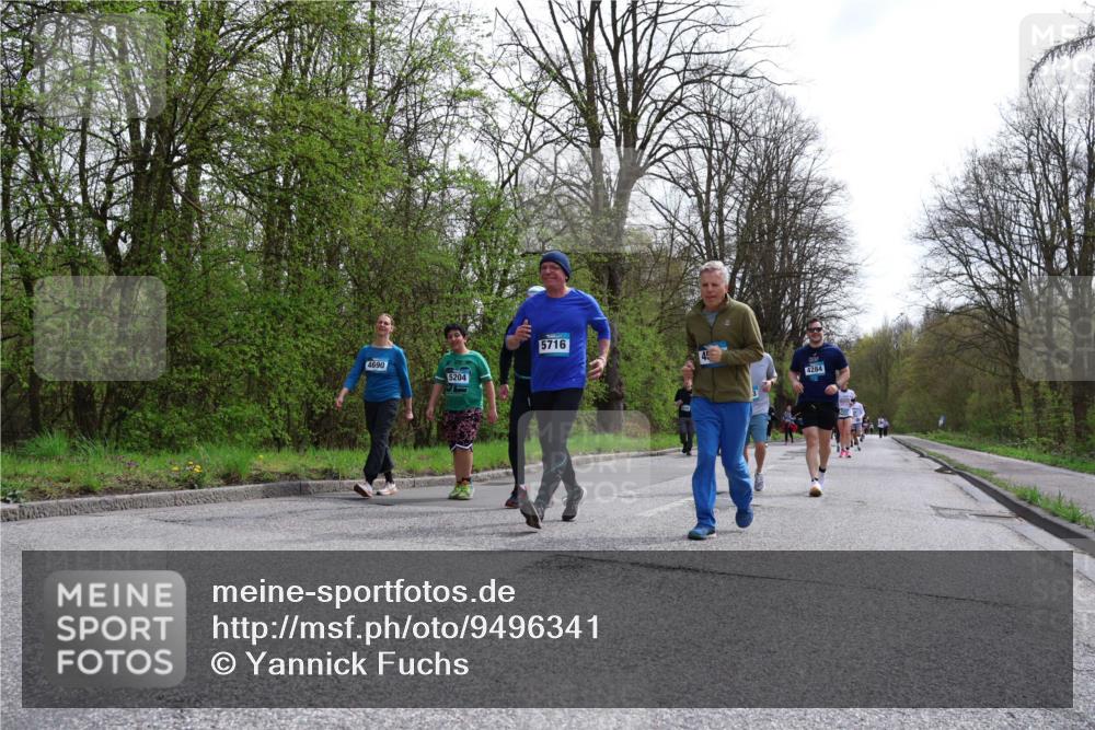 12.04.2026 - 45. Internationalen Wilhelmsburger Insellauf Yannick Fuchs http://msf.ph/oto/9496341 12.04.2026 13:07:45 Laufen 4690, 5204, 5716, 4284 meine-sportfotos.de