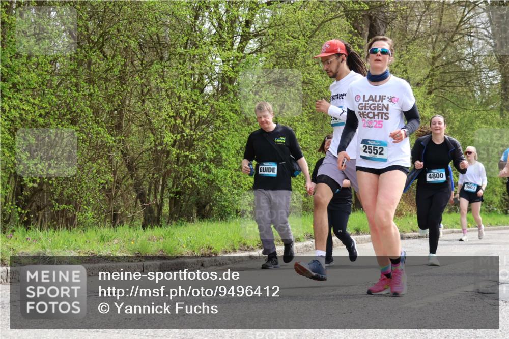 12.04.2026 - 45. Internationalen Wilhelmsburger Insellauf Yannick Fuchs http://msf.ph/oto/9496412 12.04.2026 13:07:52 Laufen 2025, 2552, 4800, 3603 meine-sportfotos.de