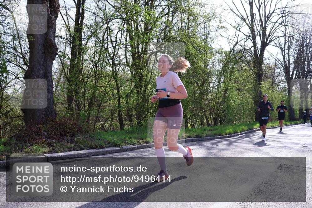 12.04.2026 - 45. Internationalen Wilhelmsburger Insellauf Yannick Fuchs http://msf.ph/oto/9496414 12.04.2026 10:52:41 Laufen 5610 meine-sportfotos.de