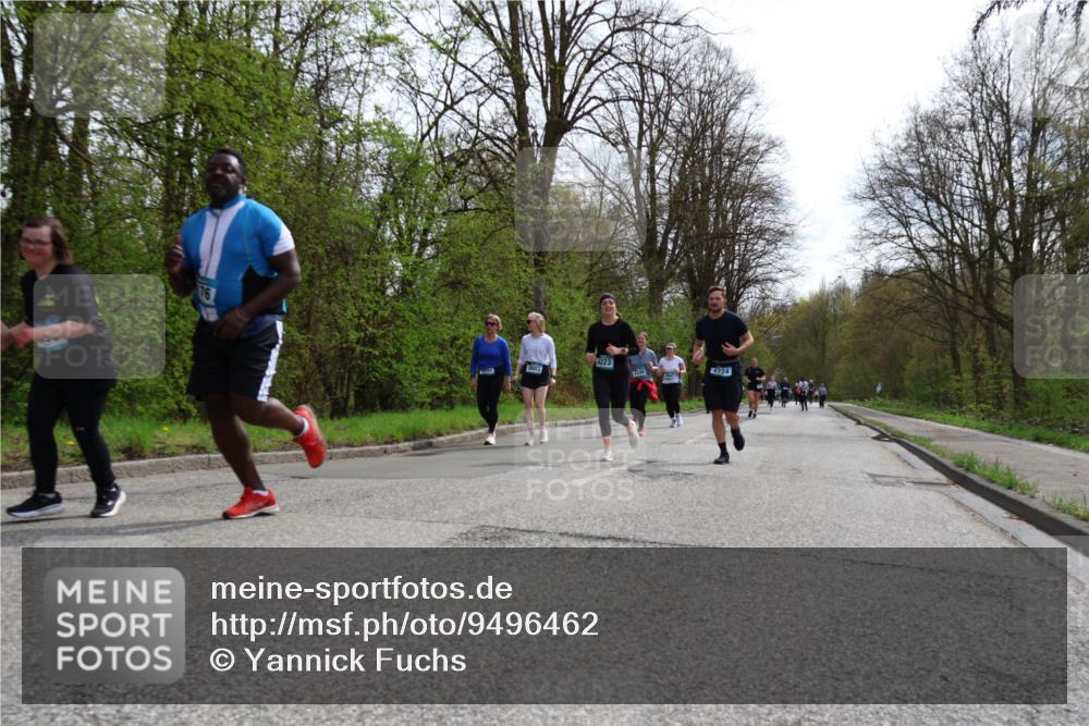 12.04.2026 - 45. Internationalen Wilhelmsburger Insellauf Yannick Fuchs http://msf.ph/oto/9496462 12.04.2026 13:07:56 Laufen 3603, 4223, 4224 meine-sportfotos.de