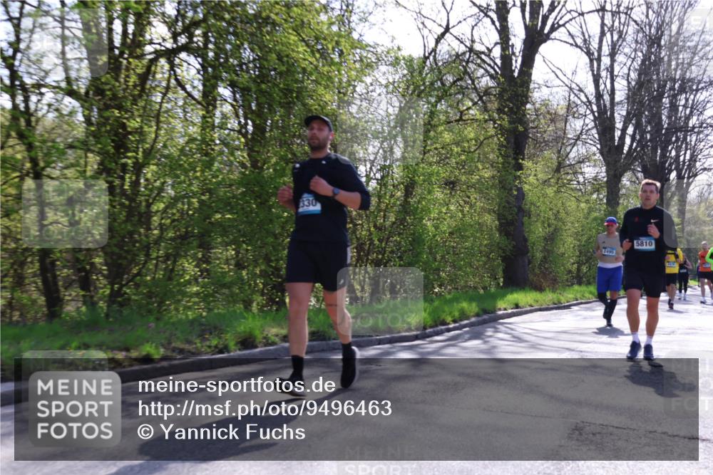 12.04.2026 - 45. Internationalen Wilhelmsburger Insellauf Yannick Fuchs http://msf.ph/oto/9496463 12.04.2026 10:52:45 Laufen 330, 2495, 5810, 4474 meine-sportfotos.de