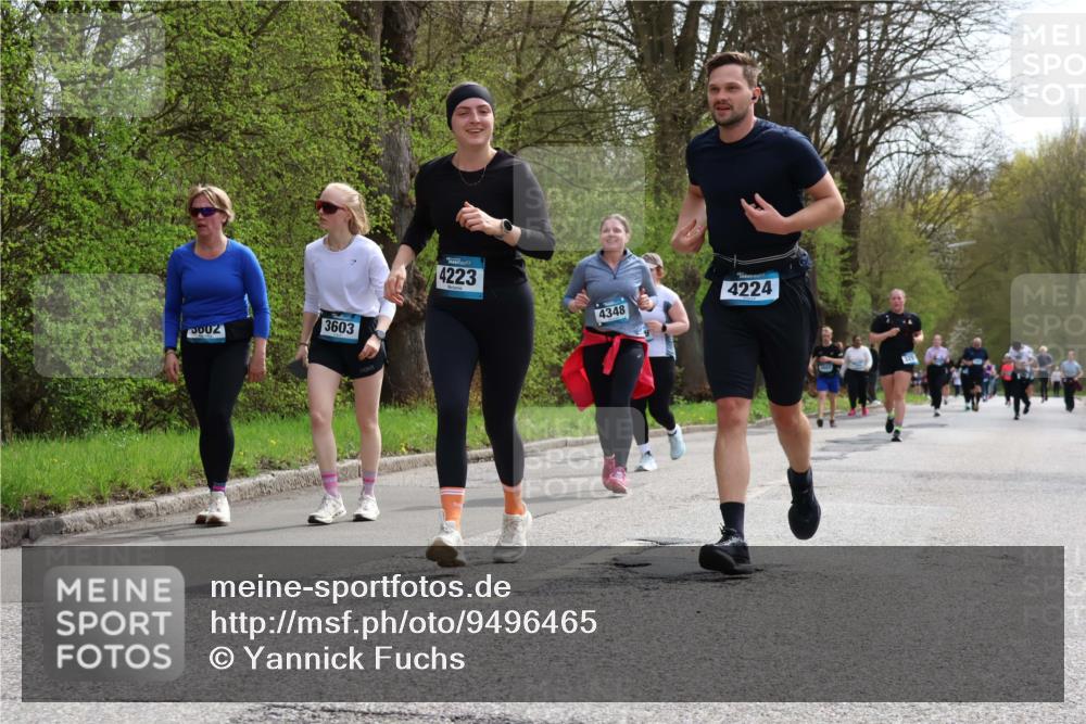 12.04.2026 - 45. Internationalen Wilhelmsburger Insellauf Yannick Fuchs http://msf.ph/oto/9496465 12.04.2026 13:07:56 Laufen 3603, 3002, 4223, 4348, 4224 meine-sportfotos.de