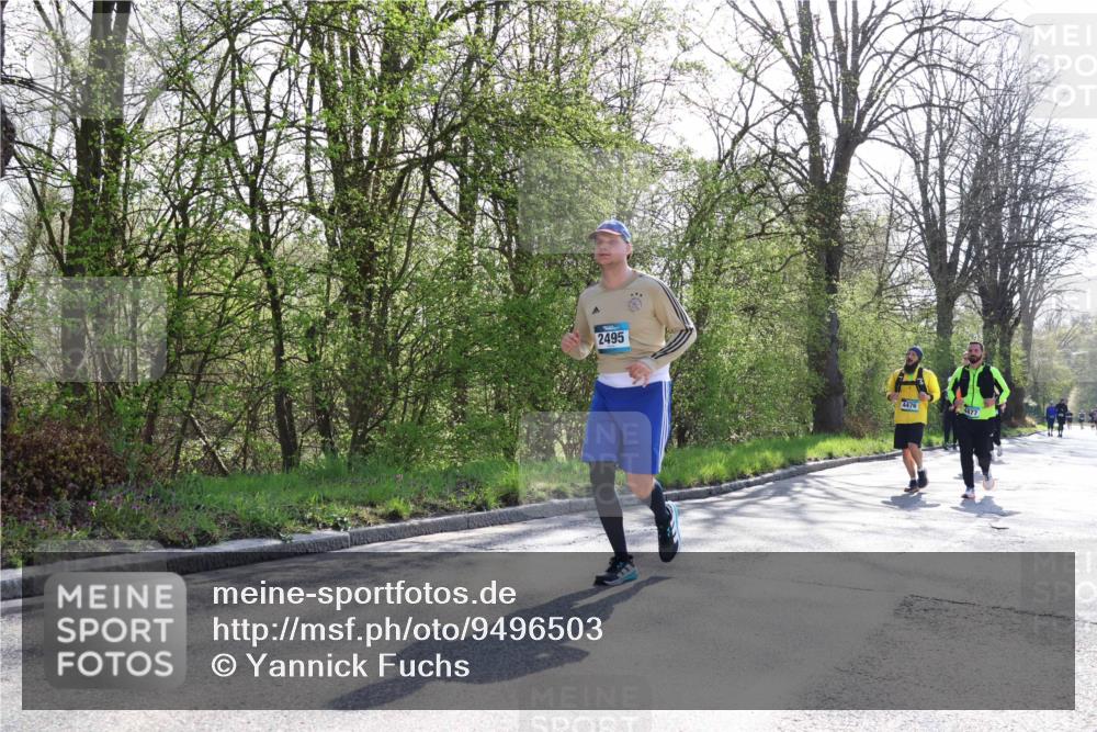 12.04.2026 - 45. Internationalen Wilhelmsburger Insellauf Yannick Fuchs http://msf.ph/oto/9496503 12.04.2026 10:52:49 Laufen 2495 meine-sportfotos.de