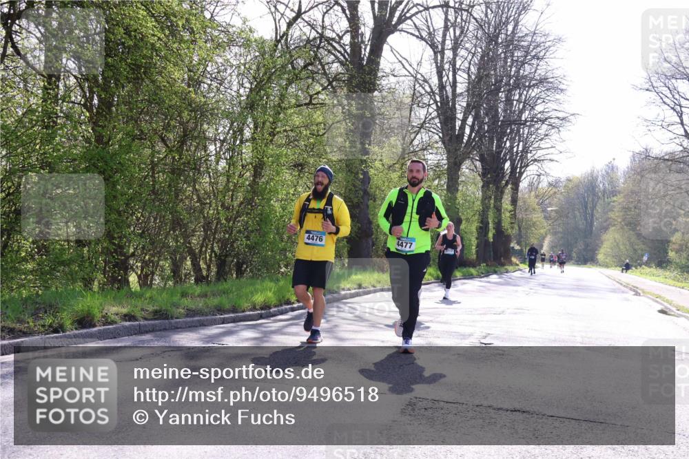 12.04.2026 - 45. Internationalen Wilhelmsburger Insellauf Yannick Fuchs http://msf.ph/oto/9496518 12.04.2026 10:52:51 Laufen 4476, 4477, 3717 meine-sportfotos.de