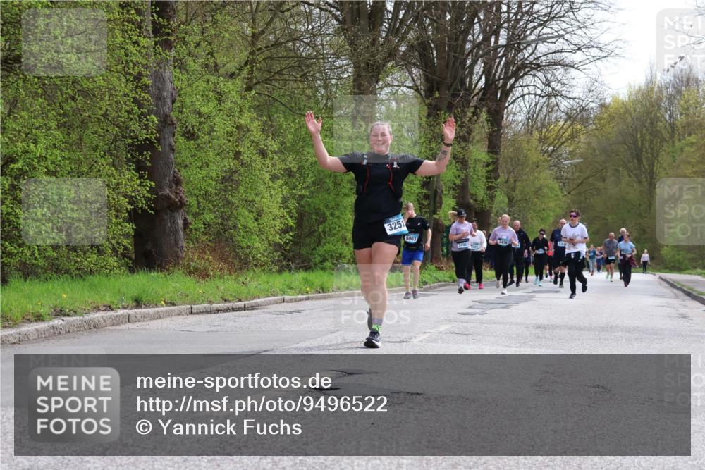12.04.2026 - 45. Internationalen Wilhelmsburger Insellauf Yannick Fuchs http://msf.ph/oto/9496522 12.04.2026 13:08:02 Laufen 3251, 5003, 3478 meine-sportfotos.de