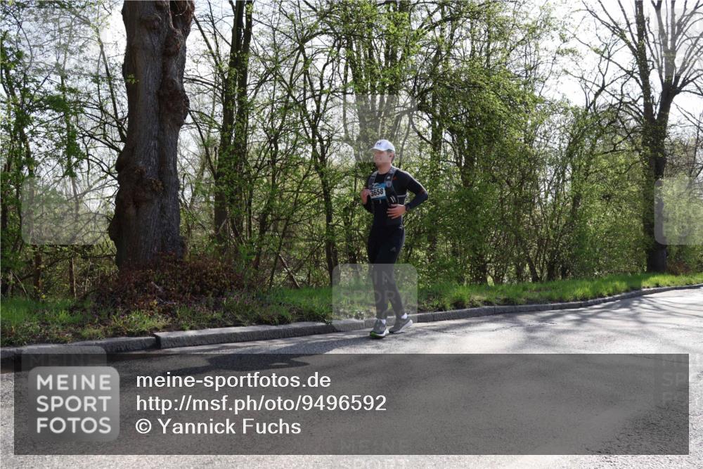 12.04.2026 - 45. Internationalen Wilhelmsburger Insellauf Yannick Fuchs http://msf.ph/oto/9496592 12.04.2026 10:53:02 Laufen 3658 meine-sportfotos.de