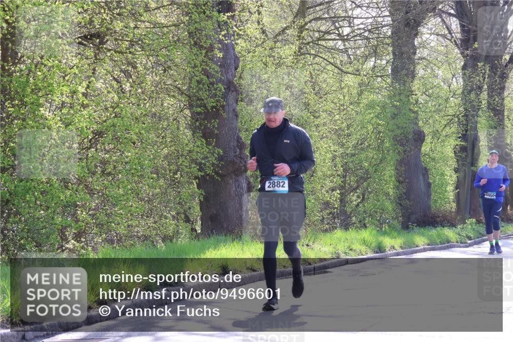 12.04.2026 - 45. Internationalen Wilhelmsburger Insellauf Yannick Fuchs http://msf.ph/oto/9496601 12.04.2026 10:53:04 Laufen 2882, 2050 meine-sportfotos.de