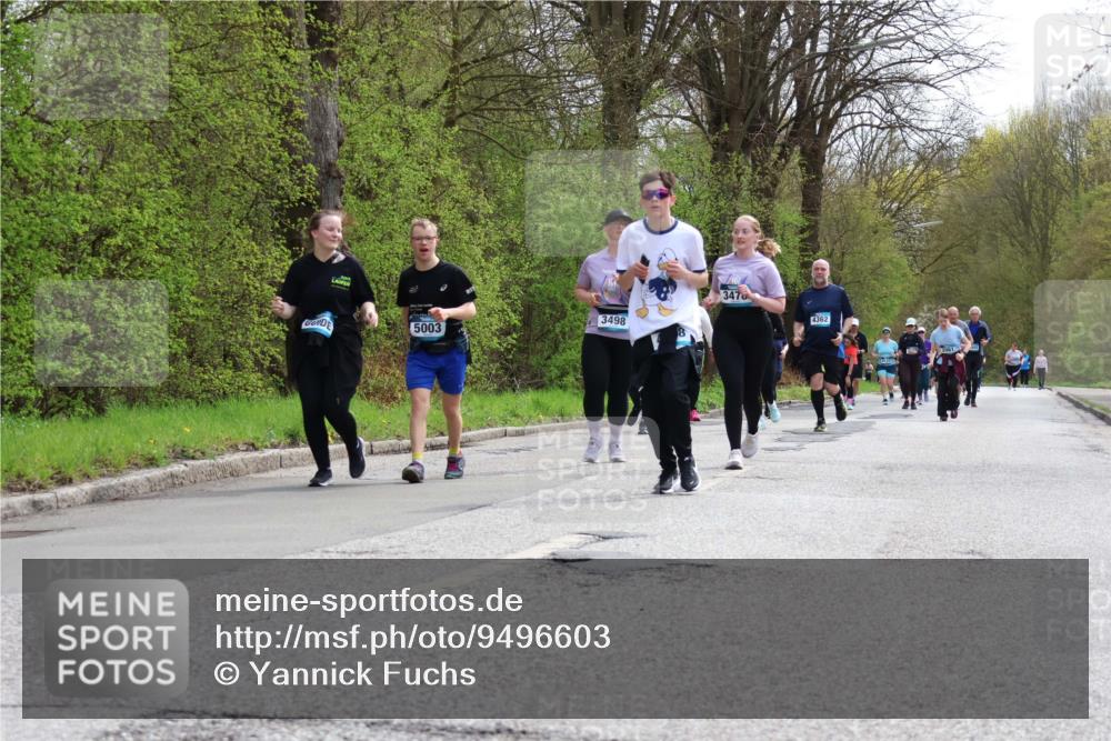 12.04.2026 - 45. Internationalen Wilhelmsburger Insellauf Yannick Fuchs http://msf.ph/oto/9496603 12.04.2026 13:08:09 Laufen 3498, 5003, 3470, 4362 meine-sportfotos.de