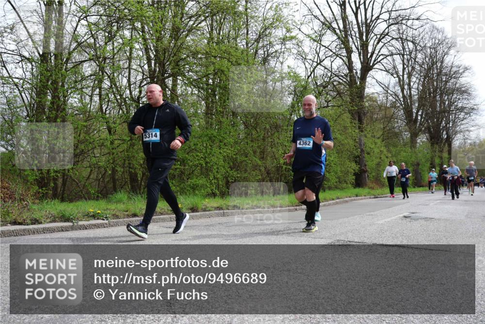 12.04.2026 - 45. Internationalen Wilhelmsburger Insellauf Yannick Fuchs http://msf.ph/oto/9496689 12.04.2026 13:08:17 Laufen 5314, 4362 meine-sportfotos.de