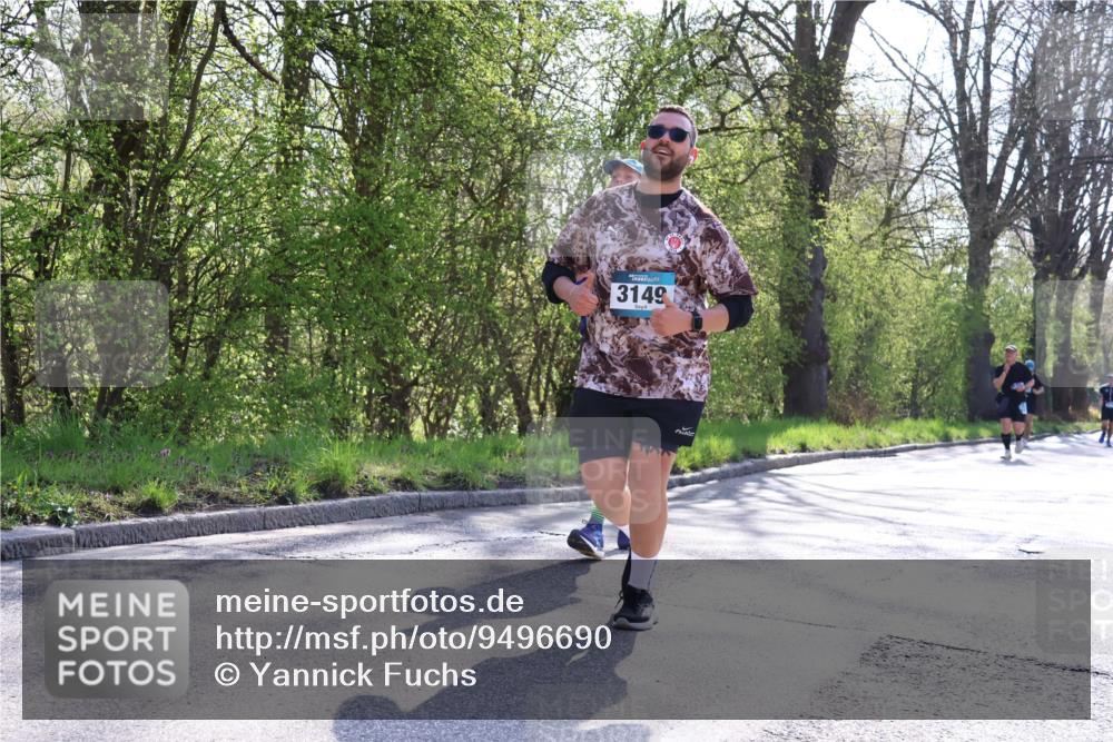 12.04.2026 - 45. Internationalen Wilhelmsburger Insellauf Yannick Fuchs http://msf.ph/oto/9496690 12.04.2026 10:53:14 Laufen 3149 meine-sportfotos.de