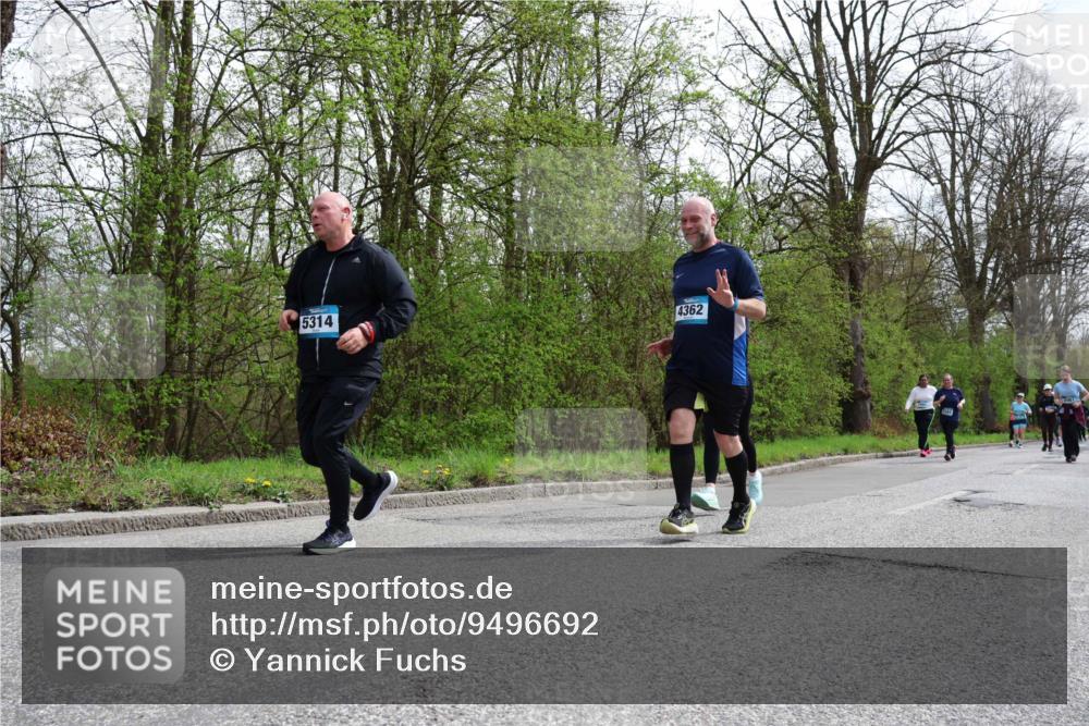 12.04.2026 - 45. Internationalen Wilhelmsburger Insellauf Yannick Fuchs http://msf.ph/oto/9496692 12.04.2026 13:08:17 Laufen 5314, 4362 meine-sportfotos.de