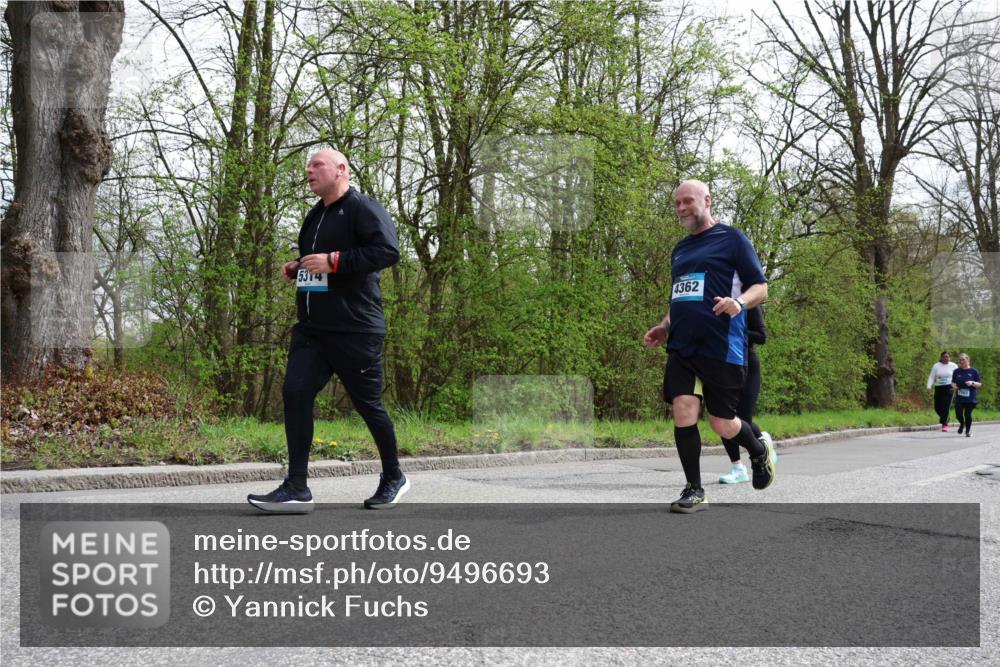 12.04.2026 - 45. Internationalen Wilhelmsburger Insellauf Yannick Fuchs http://msf.ph/oto/9496693 12.04.2026 13:08:17 Laufen 5314, 4362, 2562 meine-sportfotos.de