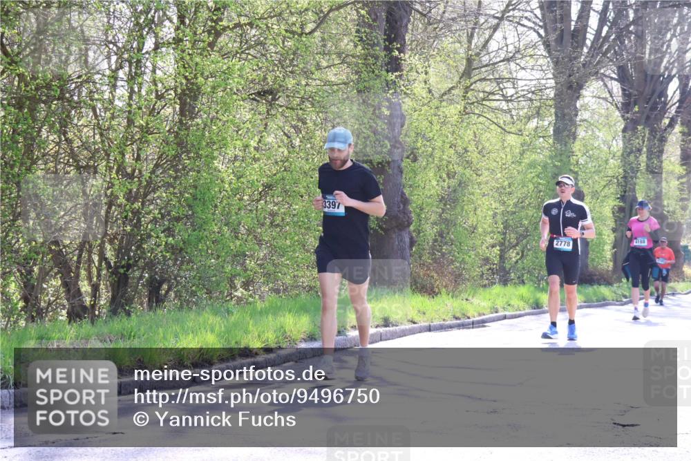 12.04.2026 - 45. Internationalen Wilhelmsburger Insellauf Yannick Fuchs http://msf.ph/oto/9496750 12.04.2026 10:53:21 Laufen 3397, 2778, 4188 meine-sportfotos.de