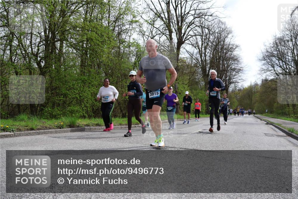 12.04.2026 - 45. Internationalen Wilhelmsburger Insellauf Yannick Fuchs http://msf.ph/oto/9496773 12.04.2026 13:08:25 Laufen 2469, 3915, 2431, 3402, 109 meine-sportfotos.de