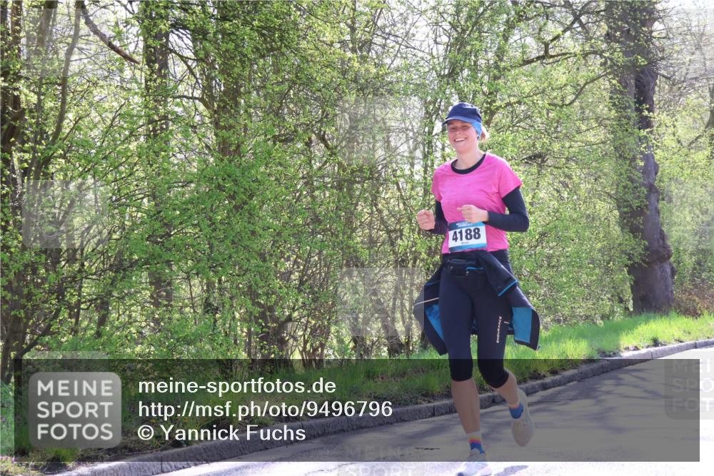 12.04.2026 - 45. Internationalen Wilhelmsburger Insellauf Yannick Fuchs http://msf.ph/oto/9496796 12.04.2026 10:53:28 Laufen 4188 meine-sportfotos.de