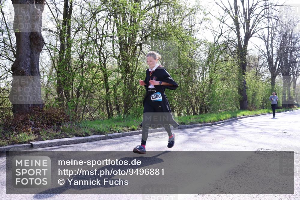12.04.2026 - 45. Internationalen Wilhelmsburger Insellauf Yannick Fuchs http://msf.ph/oto/9496881 12.04.2026 10:53:36 Laufen 2800 meine-sportfotos.de