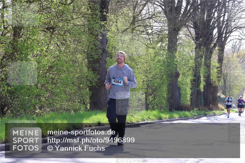 12.04.2026 - 45. Internationalen Wilhelmsburger Insellauf Yannick Fuchs http://msf.ph/oto/9496899 12.04.2026 10:53:39 Laufen 4564 meine-sportfotos.de