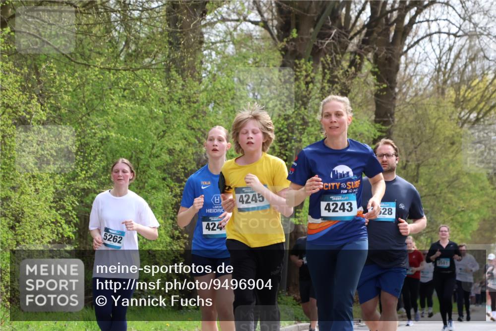 12.04.2026 - 45. Internationalen Wilhelmsburger Insellauf Yannick Fuchs http://msf.ph/oto/9496904 12.04.2026 13:08:38 Laufen 5262, 424, 4245, 3, 7, 4243, 28, 3581 meine-sportfotos.de
