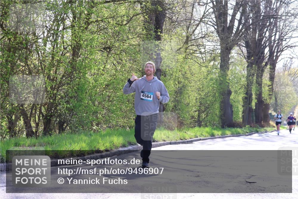 12.04.2026 - 45. Internationalen Wilhelmsburger Insellauf Yannick Fuchs http://msf.ph/oto/9496907 12.04.2026 10:53:39 Laufen 4564 meine-sportfotos.de