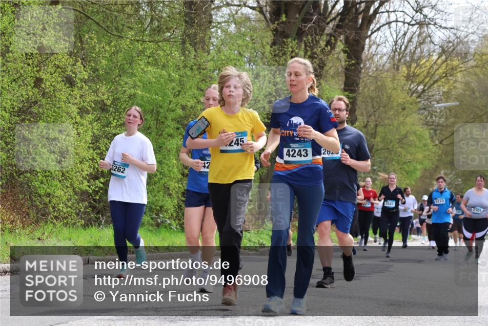12.04.2026 - 45. Internationalen Wilhelmsburger Insellauf Yannick Fuchs http://msf.ph/oto/9496908 12.04.2026 13:08:38 Laufen 5262, 12, 245, 4243, 262, 3581, 5223, 2101 meine-sportfotos.de