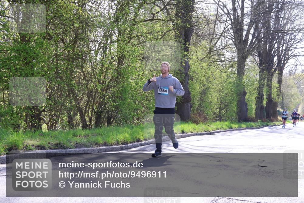 12.04.2026 - 45. Internationalen Wilhelmsburger Insellauf Yannick Fuchs http://msf.ph/oto/9496911 12.04.2026 10:53:40 Laufen 4564 meine-sportfotos.de