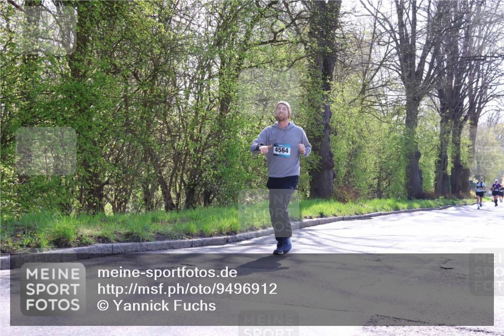 12.04.2026 - 45. Internationalen Wilhelmsburger Insellauf Yannick Fuchs http://msf.ph/oto/9496912 12.04.2026 10:53:40 Laufen 4564 meine-sportfotos.de