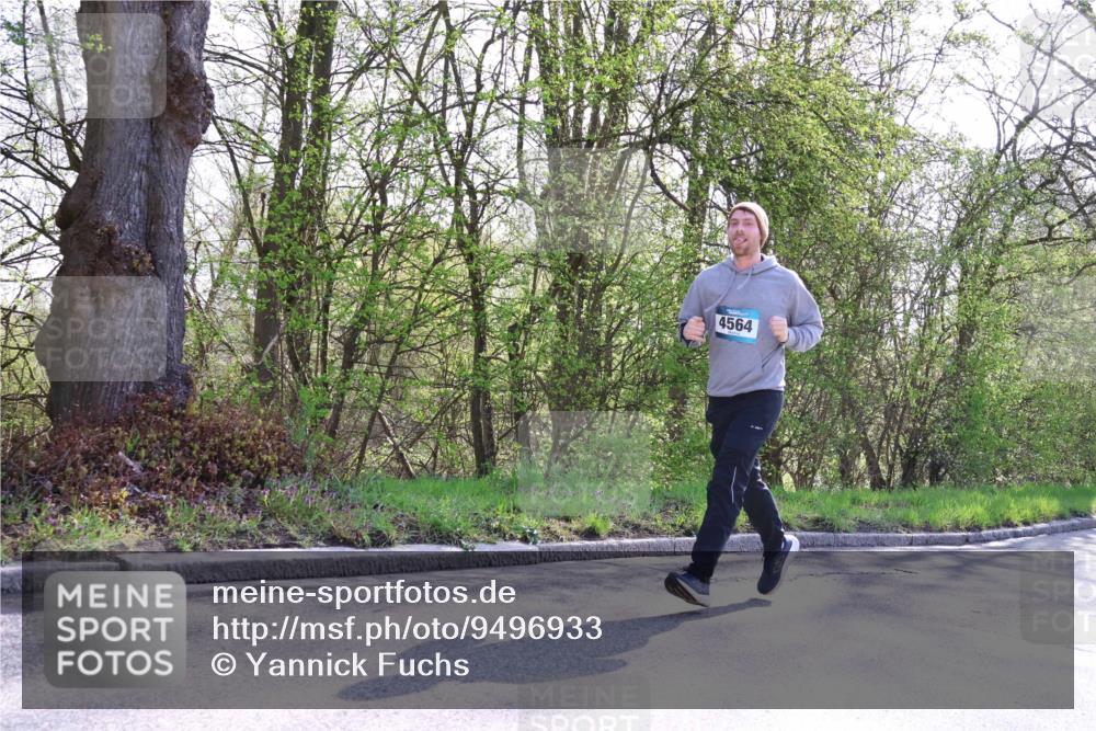 12.04.2026 - 45. Internationalen Wilhelmsburger Insellauf Yannick Fuchs http://msf.ph/oto/9496933 12.04.2026 10:53:41 Laufen 4564 meine-sportfotos.de