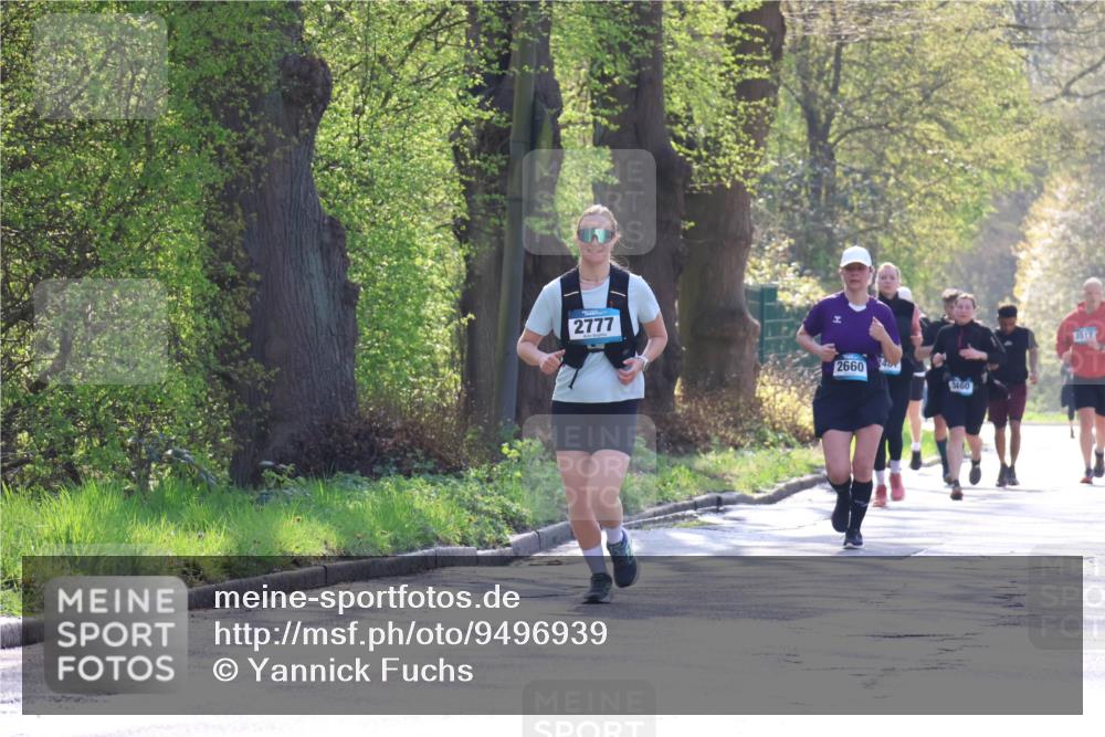 12.04.2026 - 45. Internationalen Wilhelmsburger Insellauf Yannick Fuchs http://msf.ph/oto/9496939 12.04.2026 10:53:45 Laufen 2777, 2660, 4, 3460, 3517 meine-sportfotos.de