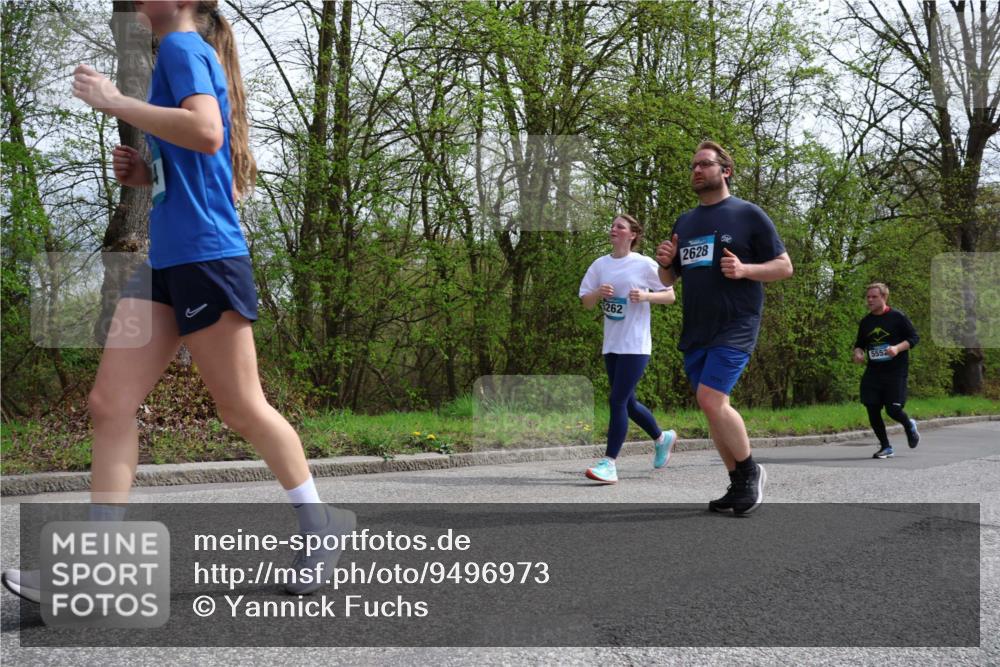 12.04.2026 - 45. Internationalen Wilhelmsburger Insellauf Yannick Fuchs http://msf.ph/oto/9496973 12.04.2026 13:08:44 Laufen 5262, 2628, 5552 meine-sportfotos.de