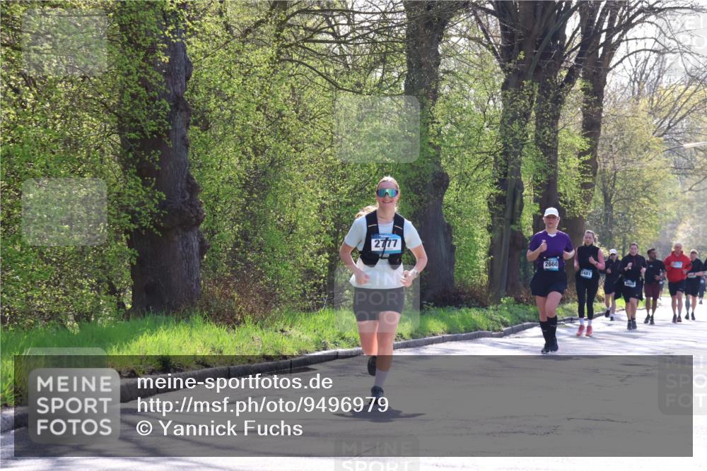 12.04.2026 - 45. Internationalen Wilhelmsburger Insellauf Yannick Fuchs http://msf.ph/oto/9496979 12.04.2026 10:53:50 Laufen 2777, 2660, 2481, 3460, 517 meine-sportfotos.de