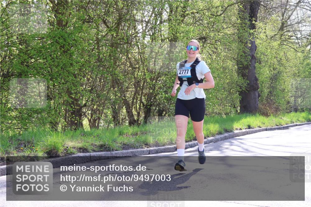12.04.2026 - 45. Internationalen Wilhelmsburger Insellauf Yannick Fuchs http://msf.ph/oto/9497003 12.04.2026 10:53:53 Laufen 2777 meine-sportfotos.de