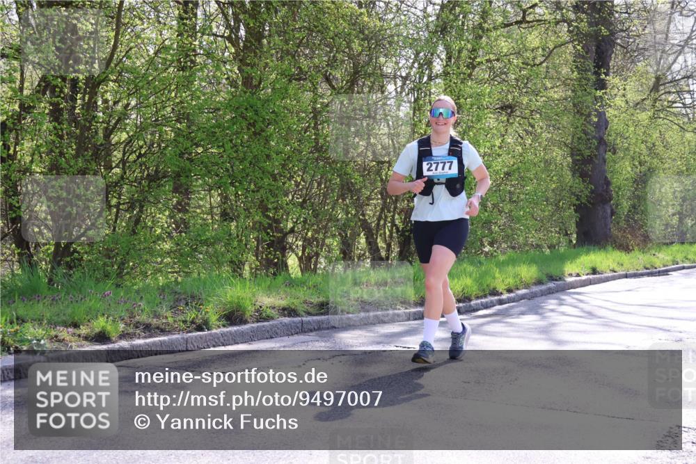 12.04.2026 - 45. Internationalen Wilhelmsburger Insellauf Yannick Fuchs http://msf.ph/oto/9497007 12.04.2026 10:53:53 Laufen 2777 meine-sportfotos.de