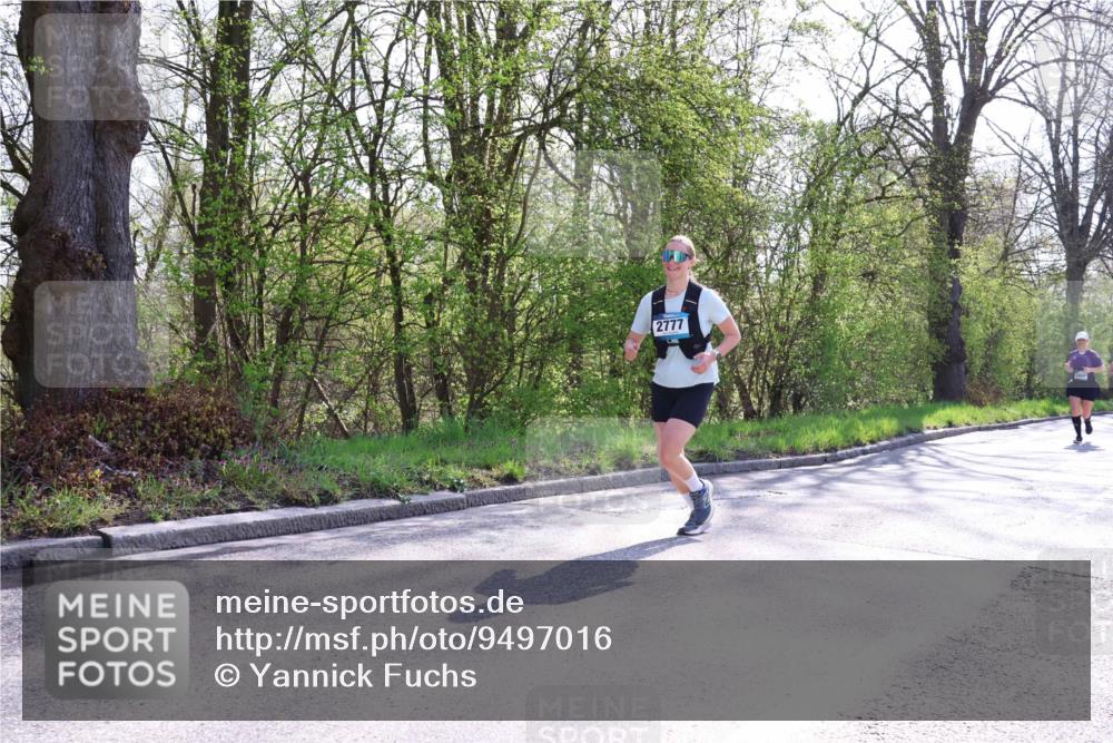 12.04.2026 - 45. Internationalen Wilhelmsburger Insellauf Yannick Fuchs http://msf.ph/oto/9497016 12.04.2026 10:53:54 Laufen 2777 meine-sportfotos.de