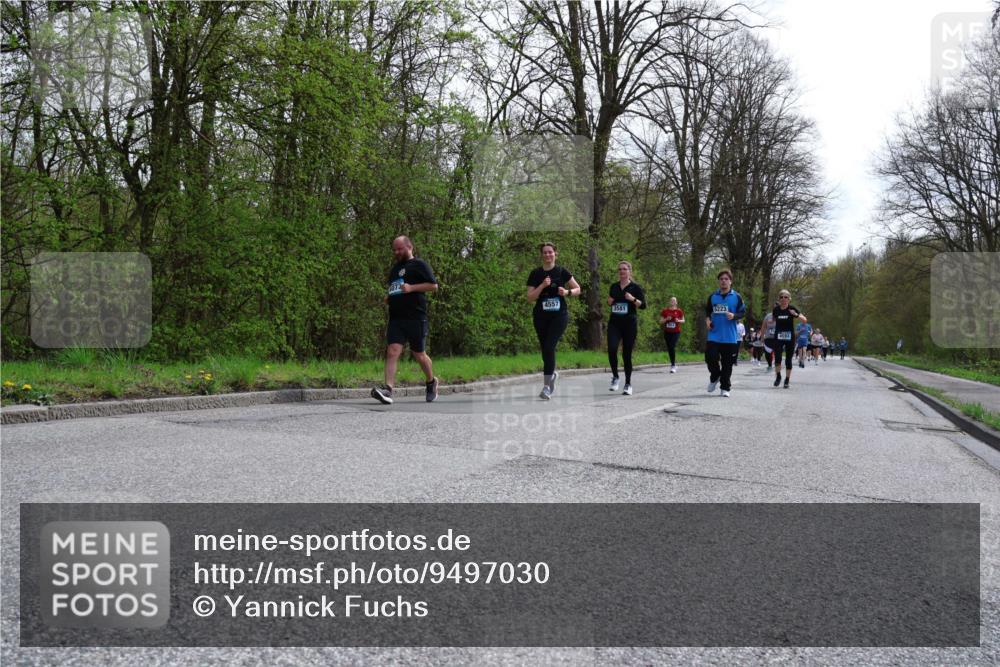 12.04.2026 - 45. Internationalen Wilhelmsburger Insellauf Yannick Fuchs http://msf.ph/oto/9497030 12.04.2026 13:08:50 Laufen 4557, 3581, 5223 meine-sportfotos.de