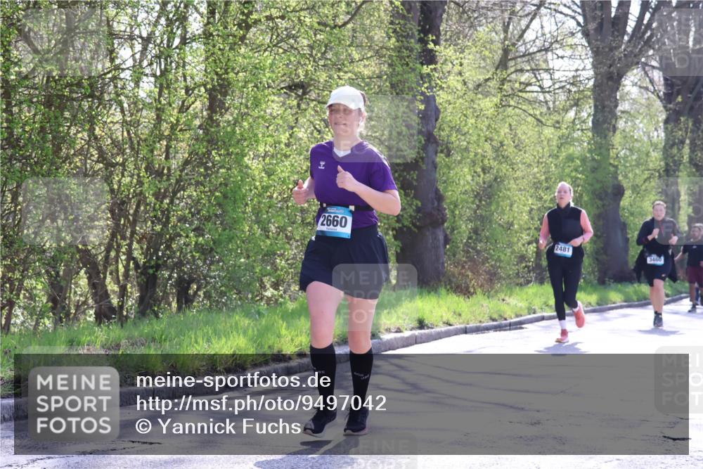 12.04.2026 - 45. Internationalen Wilhelmsburger Insellauf Yannick Fuchs http://msf.ph/oto/9497042 12.04.2026 10:53:57 Laufen 2660, 2481, 3460 meine-sportfotos.de